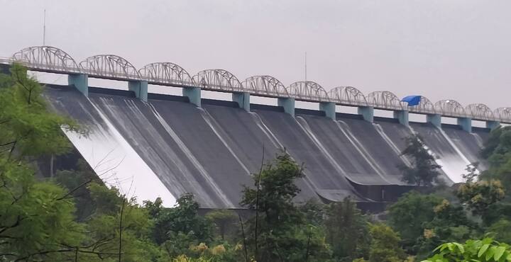तानसा तलाव गतवर्षी दिनांक २४ जुलै २०२४ रोजी पहाटे ४.१६ वाजता, दिनांक २६ जुलै २०२३ रोजी पहाटे ४.३५ वाजता, तर वर्ष २०२२ मध्ये दिनांक १४ जुलै रोजी रात्री ८.५० वाजता भरुन वाहिले.