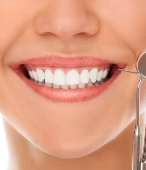 ਮੋਤੀਆਂ ਵਰਗੇ ਚਮਕਦੇ ਦੰਦਾਂ ਲਈ ਘਰੇਲੂ ਨੁਸਖੇ,ਫਟਾਫਟ ਕਰ ਲਓ ਨੋਟ