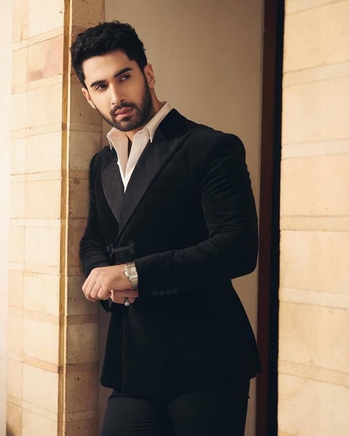 Lakshya – Kill: Lakshya made a daring debut with Kill, a film that demanded physical intensity and emotional range. His performance in this high-octane action drama demonstrated his ability to take on bold, challenging roles—making him one to keep an eye on.
