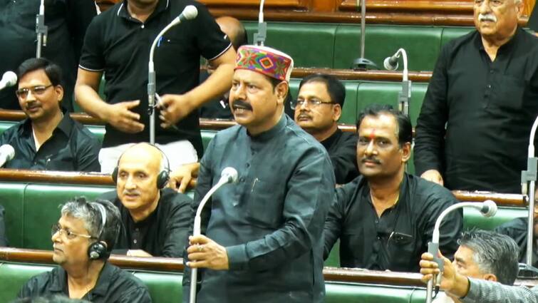 Monsoon Session RJD MLA Bhai Virendra Clash With BJP JDU Leaders Speaker Got Angry ANN मॉनसून सत्र में हंगामा, RJD विधायक ने कहा- 'सदन किसी के बाप…', भड़के स्पीकर
