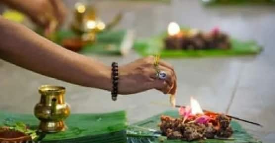 Aadi Amavasai 2025 Wishes: புண்ணியம் தரும் ஆடி அமாவாசை... முன்னோர்களை முழு மனதாய் போற்றுங்கள்!