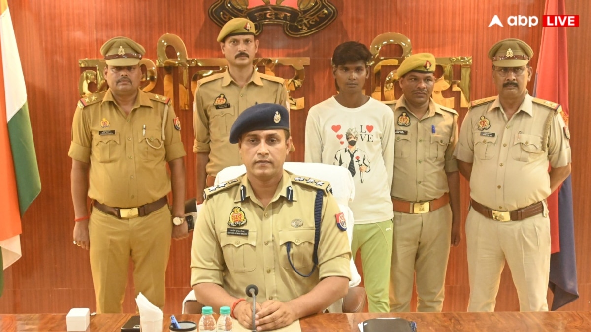 Kushinagar News: कुशीनगर में लव जिहाद, मुस्लिम युवकों ने नाबालिग हिंदू  लड़कियों से किया रेप | Up kushinagar love jihad case Police Arrest rape and  religion conversion accused ann