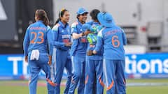 IND-W vs ENG-W: हरमनप्रीत कौर के शतक के बाद क्रांति गौड़ का ऐतिहासिक स्पेल, इंग्लैंड को निर्णायक मैच में हराकर भारत ने जीती सीरीज