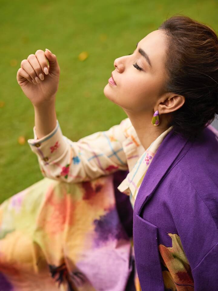 Shot against open lawns, the entire styling speaks of harmony with nature.