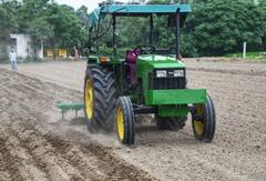 Automatic Tractor: ਹੁਣ ਆਪਣੇ-ਆਪ ਚੱਲੇਗਾ ਟਰੈਕਟਰ! ਪੀਏਯੂ ਨੇ ਬਣਾਇਆ ਏਆਈ ਨਾਲ ਚੱਲਣ ਵਾਲਾ ਟਰੈਕਟਰ