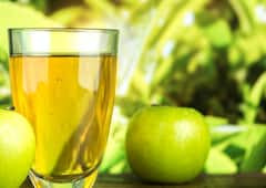 यूरिक एसिड कंट्रोल करने वाली 6 सुपर ड्रिंक्स, रोज पीने की बनाएं आदत