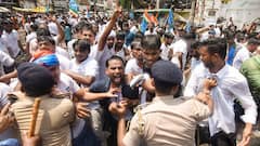 NSUI Clashes with Patna Police Amid Protest Over Bihar Voter List Revision, Workers Detained
