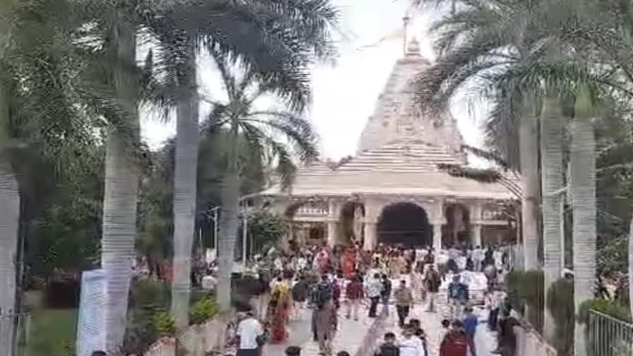 જસદણ પ્રાંત અધિકારીનો તઘલખી પરિપત્ર રદ, શિક્ષકોને VIPના ભોજનની સોંપી હતી જવાબદારી The circular issued by the Deputy Collector of Jasdan has been cancelled જસદણ પ્રાંત અધિકારીનો તઘલખી પરિપત્ર રદ, શિક્ષકોને VIPના ભોજનની સોંપી હતી જવાબદારી