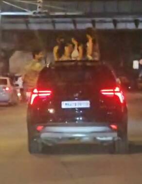 हा व्हिडिओ सध्या सोशल मिडीयावर जोरदार व्हायरल होत आहे.