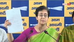 दिल्ली के इन 2 झुग्गियों पर चलने वाला है बुलडोजर, AAP नेता आतिशी का बड़ा दावा, नोटिस भी दिखाया