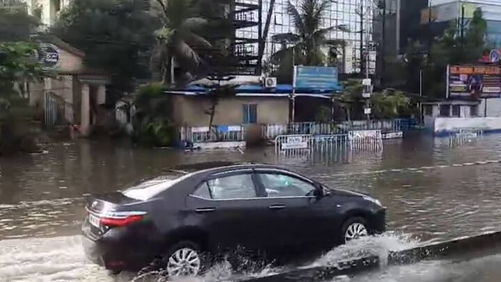 অধিকাংশ ক্ষেত্রেই ড্রেনেজ সিস্টেম নিয়েও অভিযোগ উঠে আসে। জল নির্গমণের পথে বাধা হওয়ায় জলজমে যায়। যার জেরে অসুবিধার মুখে পড়তে হয়।