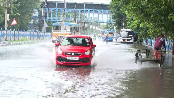 নিম্নচাপের কারণে সমুদ্র উত্তাল হবে। উত্তর বঙ্গোপসাগরে দমকা ঝোড়ো বাতাস। মৎস্যজীবীদের সমুদ্রে যেতে নিষেধাজ্ঞা। ২৮ জুলাই সোমবার পর্যন্ত মৎস্যজীবীদের সমুদ্র যেতে নিষেধাজ্ঞা।