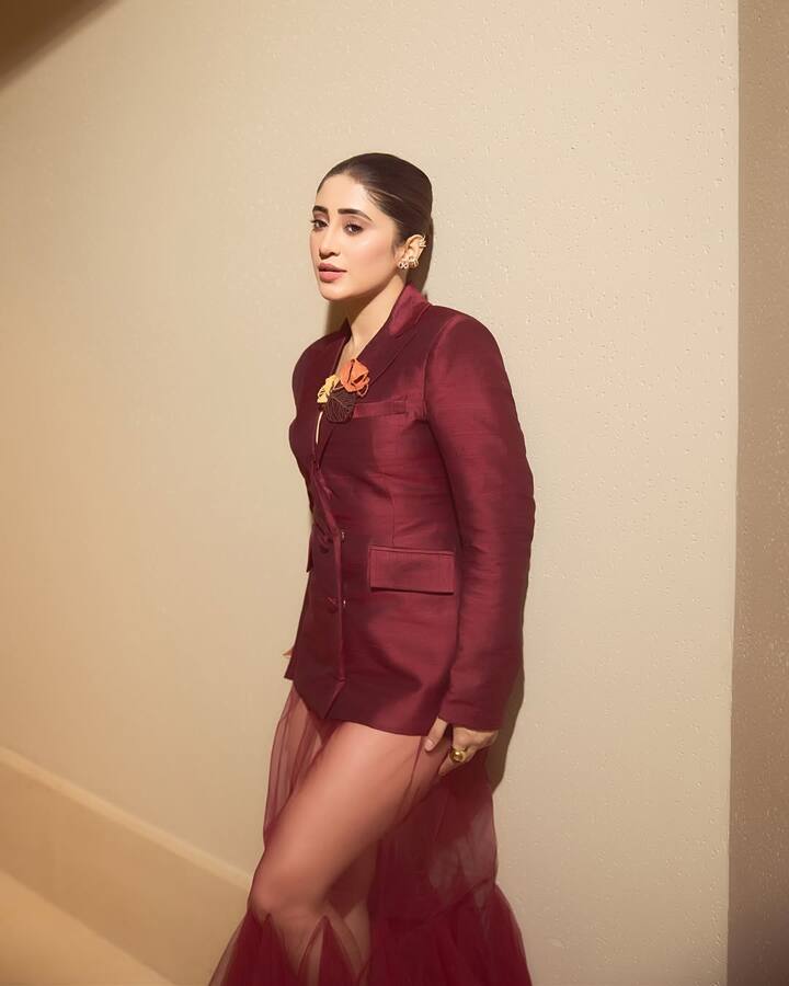 Shivangi's expression? Unapologetically confident. (All Images: Instagram/@shivangijoshi18)