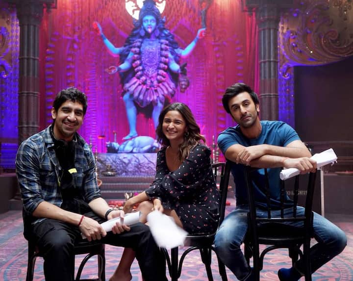 The 2022 film 'Brahmastra Part One - Shiva' has been the biggest and dream project of Ayan Mukherjee so far. The first part of the film proved to be successful.