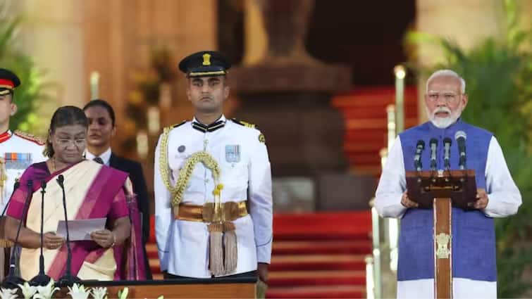 PM Modi: ”காங்கிரஸ் பேர்ல ஒன்னுமே இருக்கக் கூடாது” இன்னும் நேரு மட்டும் தான் பாக்கி - பிரதமர் மோடி அதிரடி