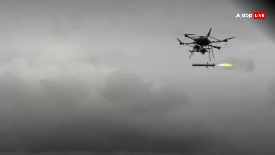 DRDO ने ड्रोन से दागे जाने वाली मिसाइल ULPGM-V3 का सफल परीक्षण किया, जानें क्या है इसकी खासियत DRDO successfully tested ULPGM V3 UAV launched Precision guided Misslie in Andhra Pradesh DRDO ने ड्रोन से दागे जाने वाली मिसाइल ULPGM-V3 का सफल परीक्षण किया, जानें क्या है इसकी खासियत