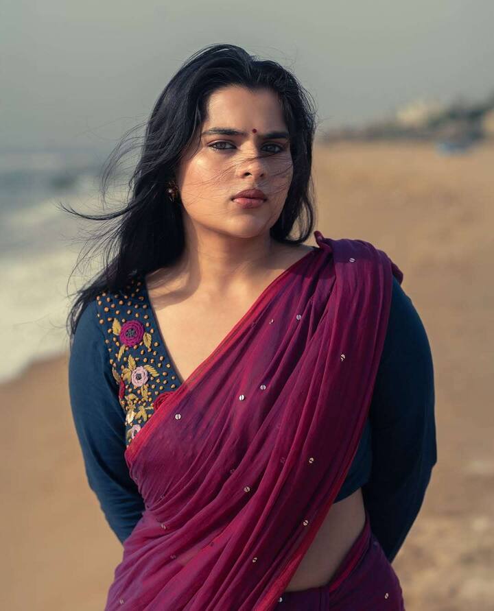 ప్రస్తుతం సినిమాల ఎంపిక విషయంలో ఆచితూచి వ్యవహరిస్తున్నారు. సోషల్ మీడియాలో యాక్టివ్‌గా ఉంటూ ఫోటోస్ షేర్ చేస్తున్నారు. Image Source: Instagram