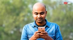 ਸਾਰਾ ਦਿਨ ਸੋਸ਼ਲ ਮੀਡੀਆ ਚਲਾਉਣ ਵਾਲੇ ਹੋ ਜਾਓ ਸਾਵਧਾਨ ! ਛੇਤੀ ਹੀ ਤੁਸੀਂ ਹੋਣ ਜਾ ਰਹੇ ਹੋ ਗੰਜੇ, ਰਿਪੋਰਟ ਨੇ ਪੇਸ਼ ਕੀਤੀ ਡਰਾਉਣੀ ਸੱਚਾਈ