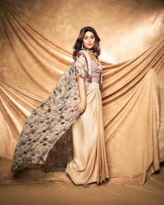 ट्रेडिशनल कपड़ों में भी ट्रेंडसेटर हैं हिना खान, इंस्टा पर पोस्ट कीं ऐसी जबरदस्त तस्वीरें कि देखने वाले बस देखते रह गए