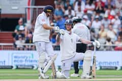 রুট, স্টোকসের অনবদ্য শতরানে ভর করে ওল্ড ট্রাফোর্ডে রেকর্ড রান তুলল ইংল্যান্ড, চাপে ভারত