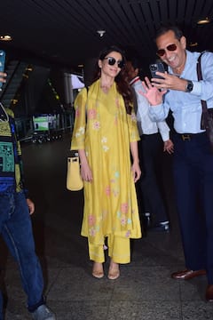 Samantha Ruth Prabhu Turns Heads At Mumbai Airport In Chic Yellow Suit, See Pics
