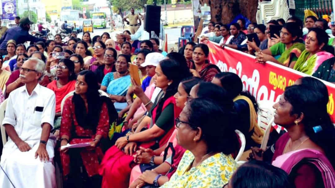 asha-workers-pay-hike-centre-kerala-protest Kerala ASHA Workers Welcome Incentive Hike By Centre, But Protest Continues Over Pay