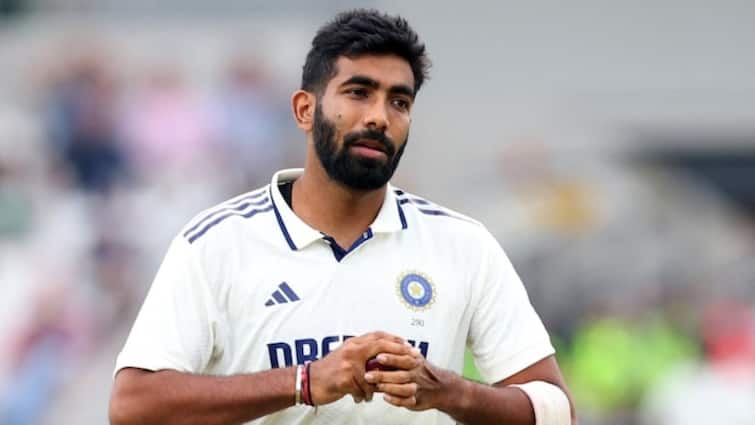 Jasprit Bumrah: இந்தியாவிற்கு பிரச்னையாகும் பும்ரா? காணாமல் போன வேகம், கழற்றிவிட்டு ஆகாஷ் தீபிற்கு வாய்ப்பா? IND Vs Eng BCCI Medical Team Delivers Grim News To Jasprit Bumrah Pacer Won't Play Oval Test Akash Deep In Playing Eleven Jasprit Bumrah: இந்தியாவிற்கு பிரச்னையாகும் பும்ரா? காணாமல் போன வேகம், கழற்றிவிட்டு ஆகாஷ் தீபிற்கு வாய்ப்பா?