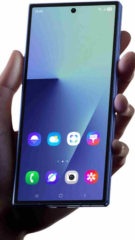 सॅमसंगच्या फोल्ड झाला स्वस्त? इथे मिळतेय जबरदस्त डील!