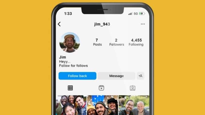 बहुत से लोग अक्सर इस चीज को हल्के में ले लेते हैं. सोचते हैं कि कौन झंझट में पड़े. लेकिन फेक अकाउंट चलने देना खतरे को खुला न्योता देने जैसा है. इस तरह का प्रोफाइल आपकी जिंदगी से जुड़े लोगों और आपके बीच के रिश्तों को बुरी तरह प्रभावित कर सकती है.