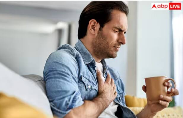 ਆਪਣੇ ਘਰ ਤੱਕ ਪਹੁੰਚ ਨੂੰ ਆਸਾਨ ਬਣਾਓ: ਮਦਦ ਦੀ ਉਡੀਕ ਕਰਦੇ ਸਮੇਂ ਕੁਝ ਤਿਆਰੀਆਂ ਕਰੋ। ਜੇਕਰ ਰਾਤ ਦਾ ਸਮਾਂ ਹੈ, ਤਾਂ ਘਰ ਦੀਆਂ ਸਾਰੀਆਂ ਲਾਈਟਾਂ ਚਾਲੂ ਕਰੋ। ਮੁੱਖ ਦਰਵਾਜ਼ਾ ਖੋਲ੍ਹੋ ਤਾਂ ਜੋ ਮੈਡੀਕਲ ਟੀਮ ਆਸਾਨੀ ਨਾਲ ਅੰਦਰ ਆ ਸਕੇ।