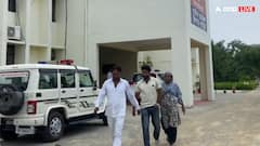 'साहब मुझे मेरी बीवी से बचाओ', होटल में प्रेमी संग मिली पत्नी, अब पति ने लगाई पुलिस से गुहार