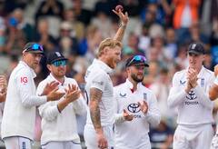 IND vs ENG 4th Test: ম্যাঞ্চেস্টারে বল হাতে ৫ উইকেট, তারপর ব্যাটে দুরন্ত সেঞ্চুরিতে একাধিক রেকর্ড ভাঙলেন স্টোকস