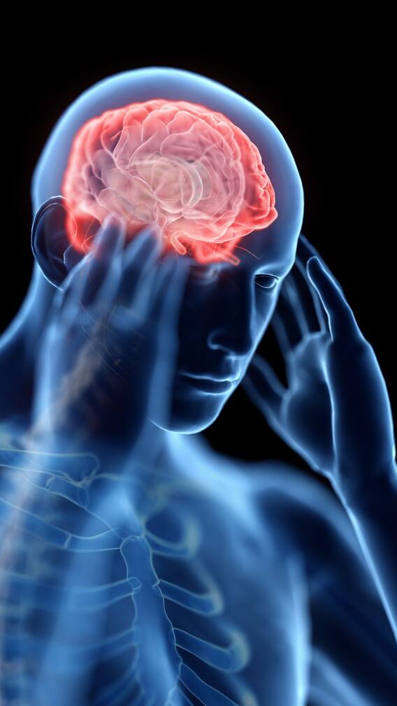 मेंदूतील ट्यूमर कसा ओळखायचा? काय आहेत लक्षणं?