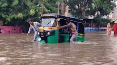 અમદાવાદમાં મેઘતાંડવ: જળબંબાકારથી જનજીવન અસ્તવ્યસ્ત, AMCની પ્રિ-મોન્સૂન કામગીરીની પોલ ખુલી