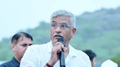 झालावाड़ हादसे पर जताया दुख, शिक्षा मंत्री के इस्तीफे की मांग पर क्या बोले केंद्रीय मंत्री गजेंद्र सिंह शेखावत?