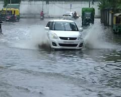 Gujarat Rain: રાજ્યમાં આગામી ત્રણ કલાક વરસાદની આગાહી, આ જિલ્લાઓમાં અપાયું રેડ એલર્ટ