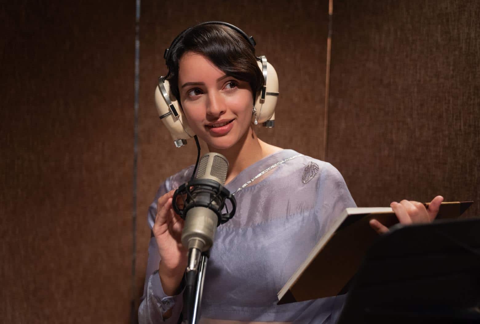 Trupti played a singer in the film Kala. You can also see this on Netflix.