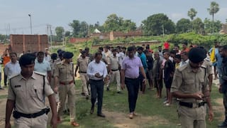 Bihar News: नवादा के मंदिरों में तोड़फोड़, मूर्तियों के क्षतिग्रस्त होने से इलाके में तनाव, प्रशासन ने संभाला मोर्चा