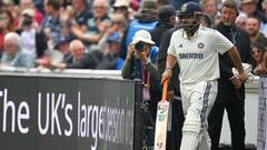 Cricket: চিড় ধরা পায়ে ব্যাট করে প্রশংসা কুড়িয়েছেন পন্থ, তবে ঋষভ একা নন বিশ্বক্রিকেটে এমন নজির কম নেই