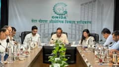 UP News: ग्रेटर नोएडा प्राधिकरण की 140वीं बोर्ड बैठक संपन्न, फ्लैट धारकों के हित में लिया ये बड़ा फैसला