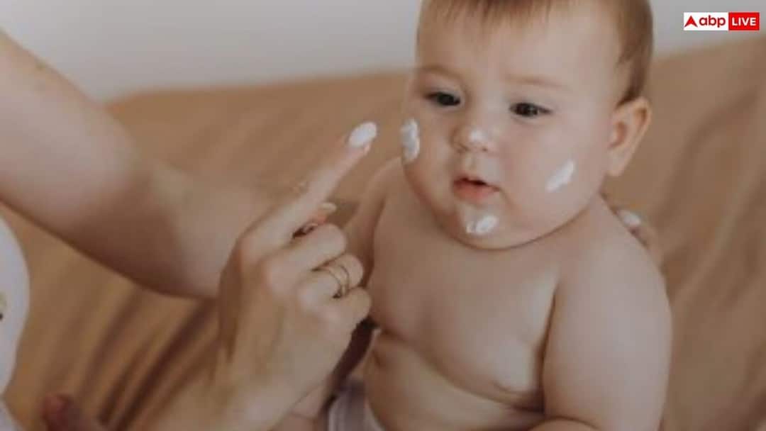 बारिश के मौसम में बच्चों के त्वचा की सुरक्षा कैसे करें? ट्राई करें ये स्किन केयर टिप्स monsoon skin care tips for kids to prevent rashes and infections बारिश के मौसम में बच्चों के त्वचा की सुरक्षा कैसे करें? ट्राई करें ये स्किन केयर टिप्स