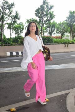 तारा और सारा का कैजुअल और क्लासी लुक एक साथ देखने को मिला, दोनों ने लूटी आज की पूरी लाइमलाइट