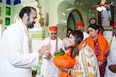 'क्योंकि सास भी कभी बहू थी' के शुरू होने से पहले नाथद्वारा मंदिर गईं एकता कपूर-स्मृति ईरानी, लिया आशीर्वाद