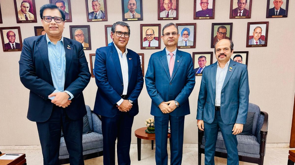 FADA Turns Up Heat On Banks, Asks RBI To Ensure Faster Rate Transmission On Auto Loans