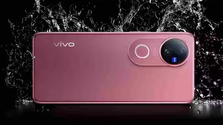 ઓગસ્ટ 2025 ભારતીય સ્માર્ટફોન બજાર માટે ખૂબ જ વ્યસ્ત રહેવાનો છે. આ મહિનો ઘણી મોટી બ્રાન્ડ્સ તેમના નવા ડિવાઈસ લોન્ચ કરશે જેમાં પ્રીમિયમથી લઈને બજેટ સેગમેન્ટ સુધીના ફોનનો સમાવેશ થાય છે. ઓગસ્ટ 2025 ભારતીય સ્માર્ટફોન બજાર માટે ખૂબ જ વ્યસ્ત રહેવાનો છે. આ મહિનો ઘણી મોટી બ્રાન્ડ્સ તેમના નવા ઉપકરણો રજૂ કરશે જેમાં પ્રીમિયમથી લઈને બજેટ સેગમેન્ટ સુધીના ફોનનો સમાવેશ થાય છે.