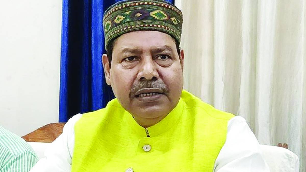 'सत्ता में नहीं हैं तब तो यह हाल है', भाई वीरेंद्र के जूता मारने वाले वायरल ऑडियो पर JDU-BJP का हमला
