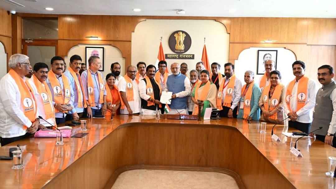 Complaint from Shiv Sena Thackeray group to Governor about Manikrao Kokate Yogesh Kadam and Controversial mla sanjay gaikwad लोकशाहीच्या मंदिरात मंत्री रमी खेळ खेळतो; गृहराज्यमंत्र्याच्या डान्स बारमध्ये 22 बार गर्ल पकडल्या, मुख्यमंत्री, गृहमंत्री झोपलेत का?; ठाकरे गटानं राज्यपालांकडे तक्रारीची 'मशाल' पेटवली!