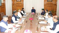Himachal Pradesh News: हिमाचल कैबिनेट मीटिंग में कई बड़े फैसले, आपदा राहत के लिए स्पेशल पैकेज को मंजूरी