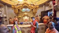 बेबी गर्ल और पत्नी कियारा आडवाणी के लिए बप्पा के दरबार में गए सिद्धार्थ मल्होत्रा, मां के साथ सिद्धिविनायक के किए दर्शन