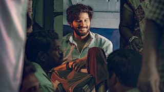 Aakasamlo Oka Tara: 'ఆకాశంలో ఒక తార' గ్లింప్స్... జనరల్ బోగీలో దుల్కర్ ఎంత సింపుల్‌గా ఉన్నాడో చూశారా?